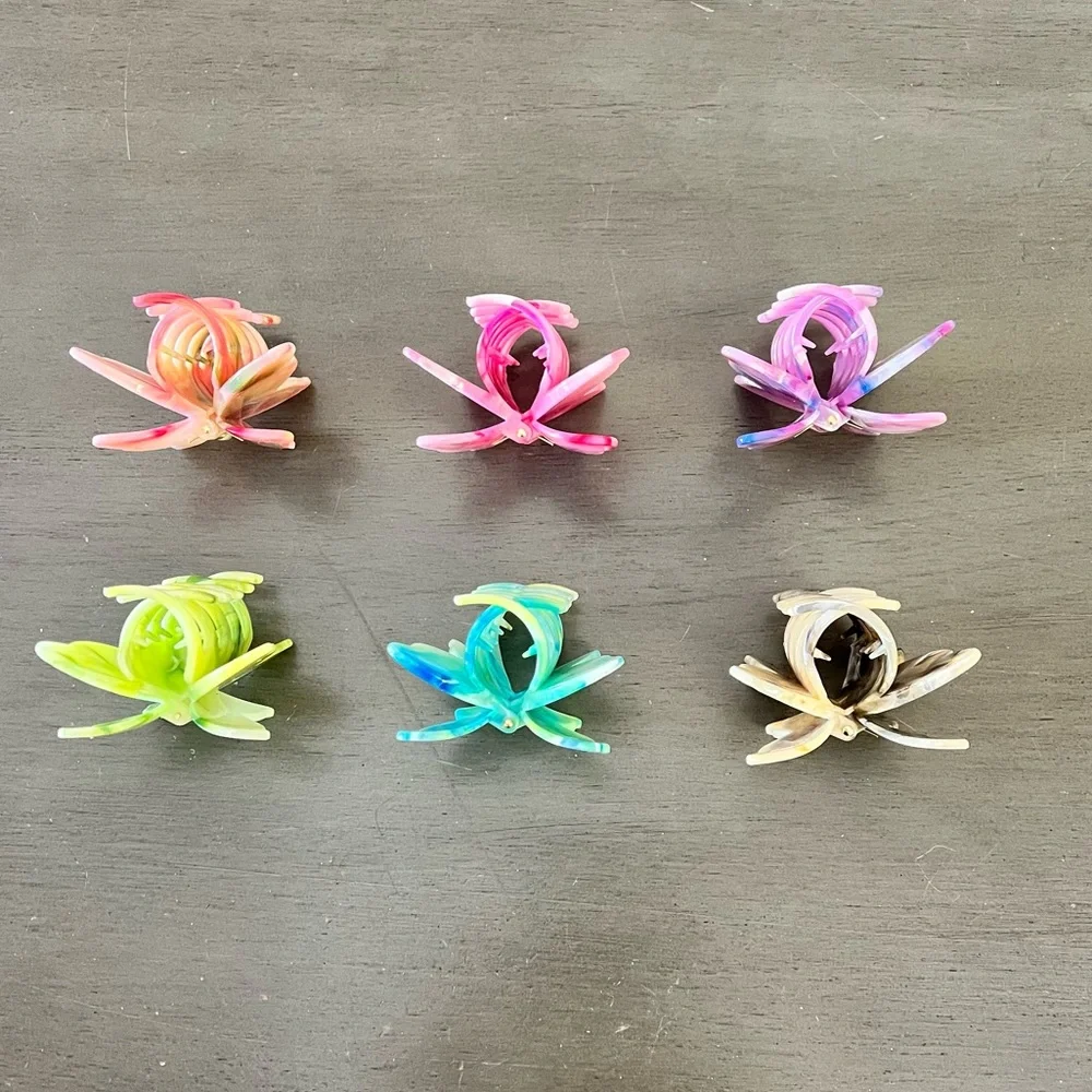 Light Purple Blue Marbled Double Wing Tier Butterfly 2.5" Lobster Claw Hair Clip - Picture 4 of 7